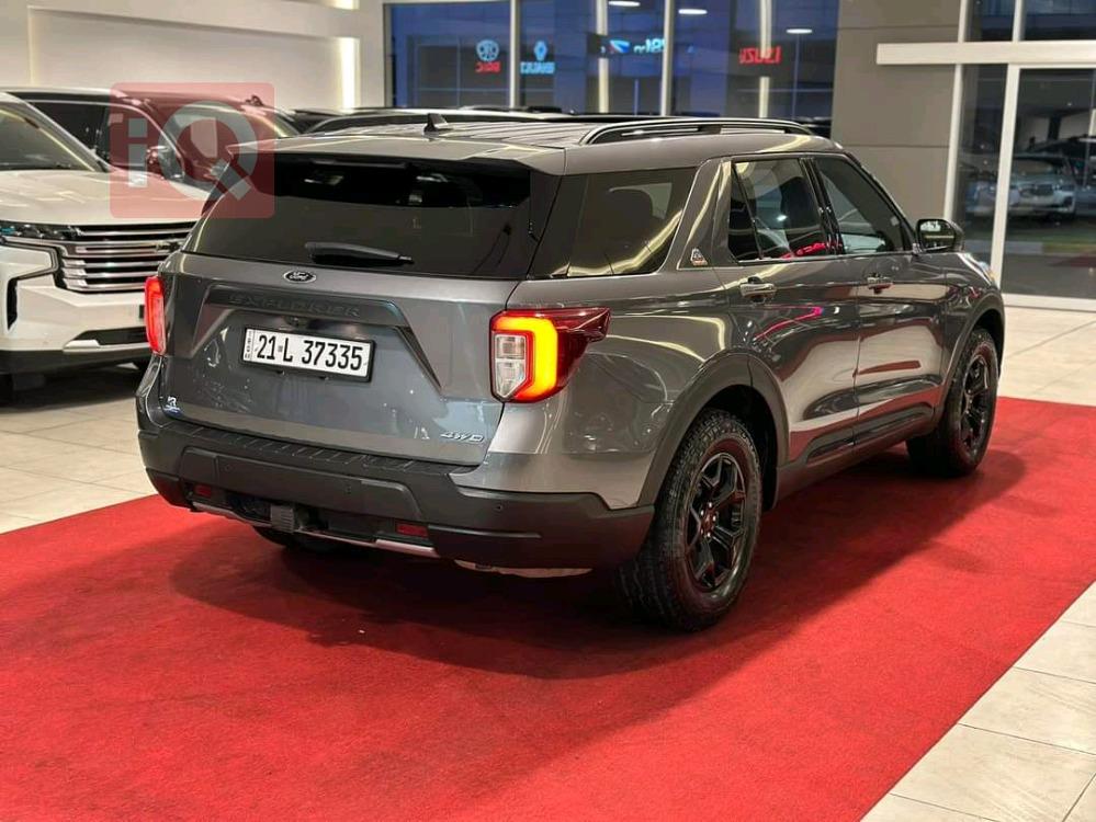 Ford Explorer